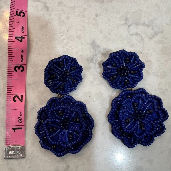 Blue Beaded post earrings - Picture 6 of 8